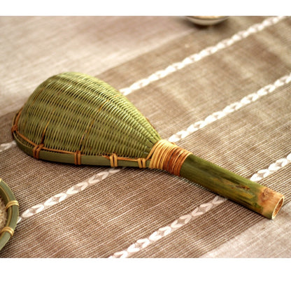 Bamboo woven colander